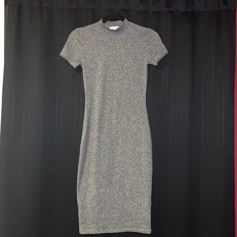 Everly Jane grey dress